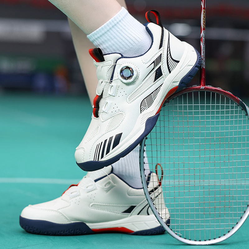 Table Tennis Shoes Asics - รองเท้าแบดมินตันผู้ชาย รองเท้าผ้าใบเทนนิสคู่ใหม่ ระบายอากาศได้ดี ใช้ได้ทั้งในร่มและกลางแจ้ง รองเท้าฝึกซ้อมแบดมินตัน พร้อมหัวเข็มขัดแบบหมุน